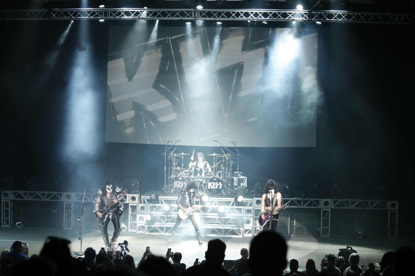 KISS